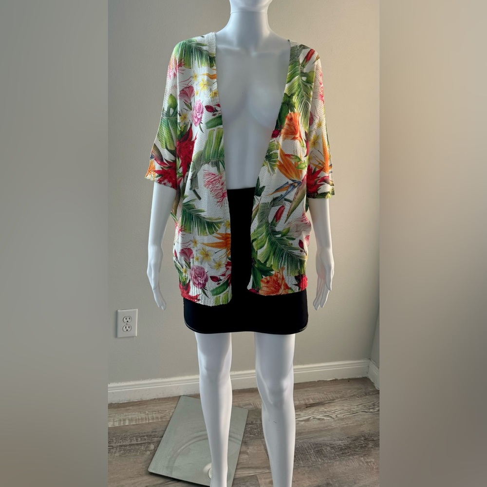 Luisa Ricci New with price tags Lightweight knitted sweater Luisa Ricci size S